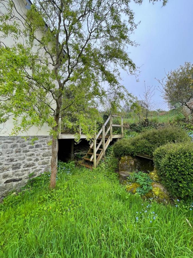Maison Collinee Rostrenen Eksteriør bilde